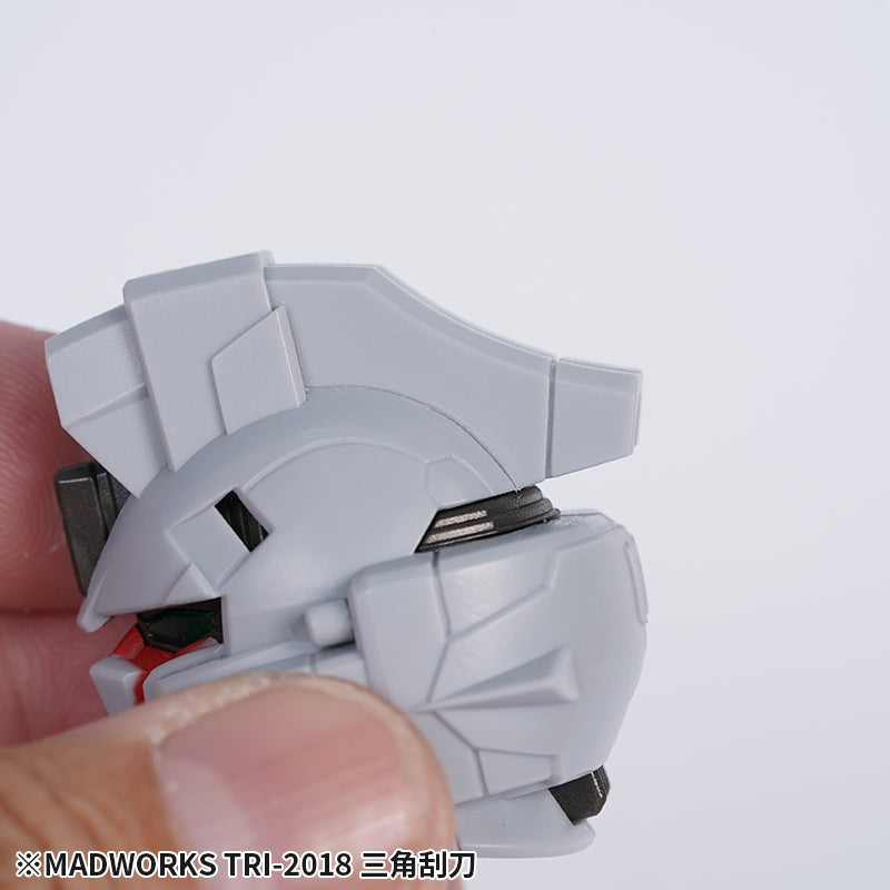 TRI-2018 Triangular Scraper
