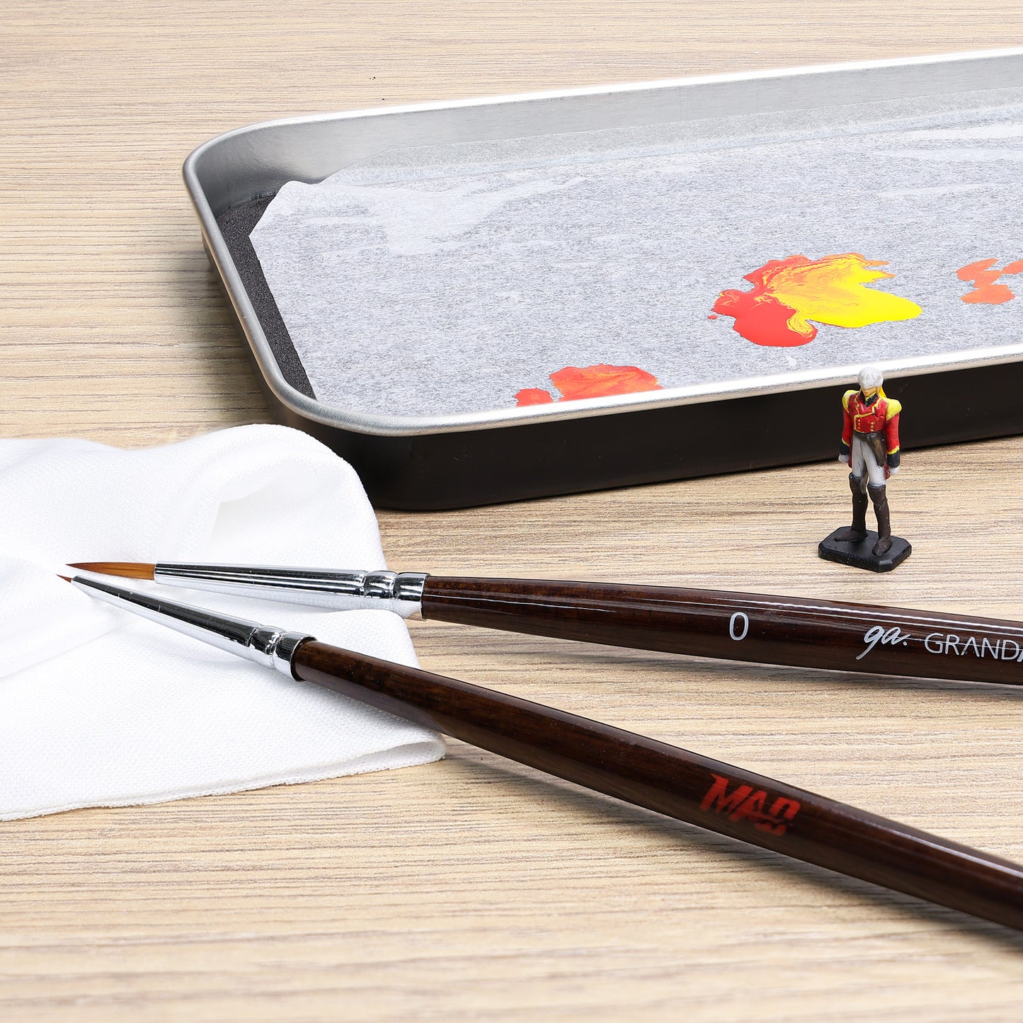 GM-03 GRANDARTSxMADWORKS ADVANCED SYNTHETIC PAINT BRUSHES (5PC SET)